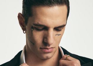 Achille Lauro ph. Marcello Junior Dino, dettaglio