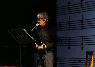 Sergio Rubini - Gli occhiali di Šostakovič-Foto: locandina ufficiale dello spettacolo Sergio Rubini - Gli occhiali di Šostakovič-Foto: locandina ufficiale dello spettacolo