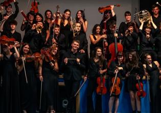 Orchestra giovanile Fontane di Roma-Foto: sito ufficiale del Teatro Vascello