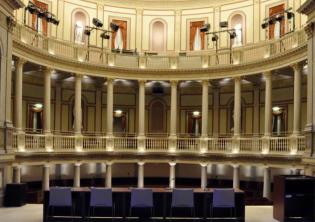 Circolo di Lettura del Teatro Torlonia 2025/2026-Foto: Roma Turismo Circolo di Lettura del Teatro Torlonia 2025/2026-Foto: Roma Turismo