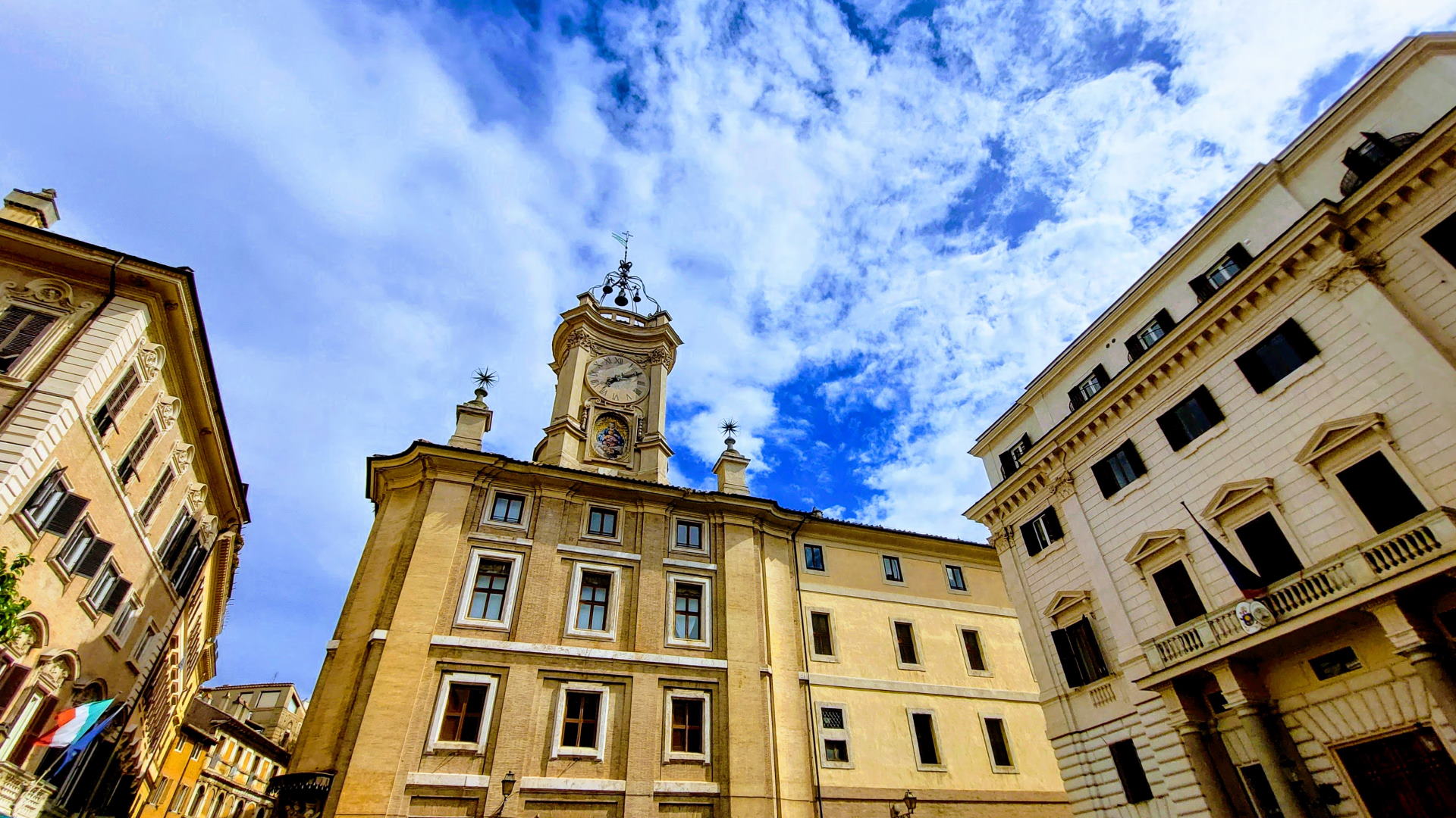 Piazza dell'Orologio