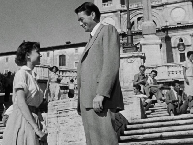 Vacanze romane. Proiezione del film di William Wyler a Via Veneto Vacanze romane. Proiezione del film di William Wyler a Via Veneto